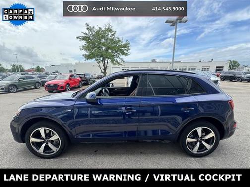 2022 Audi Q5 45 S line Premium Plus
