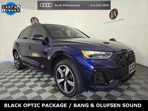 2022 Audi Q5 45 S line Premium Plus
