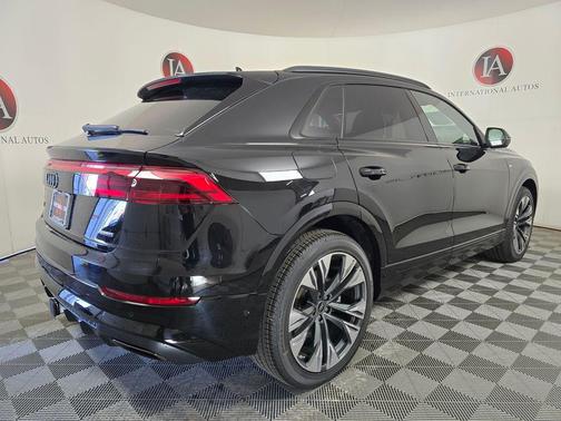 2026 Audi Q8 55 Premium Plus