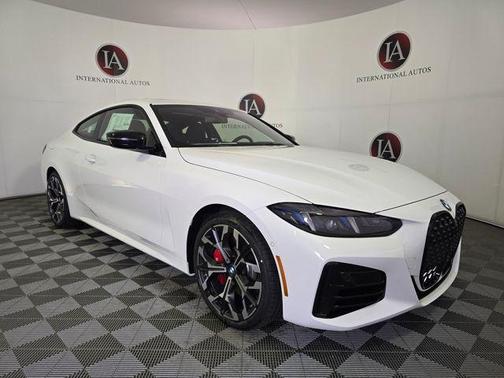 Alpine White 2026 BMW 430 i xDrive