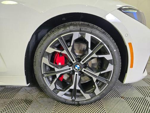 Alpine White 2026 BMW 430 i xDrive