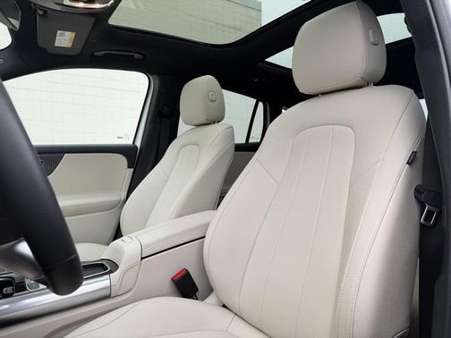 2026 Mercedes-Benz GLA 250 4MATIC