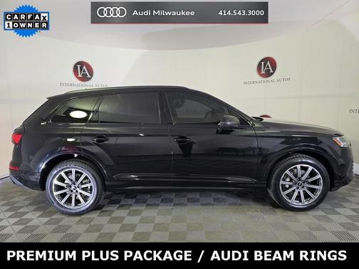 2023 Audi Q7 45 Premium Plus