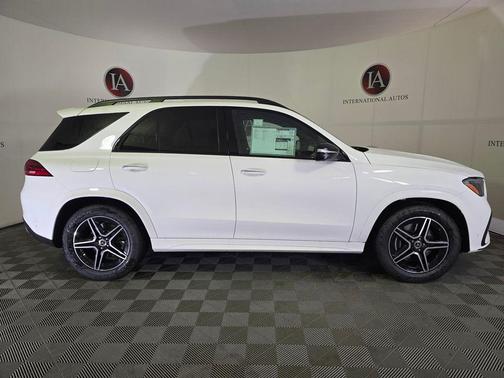 Polar White 2025 Mercedes-Benz GLE 450 4MATIC