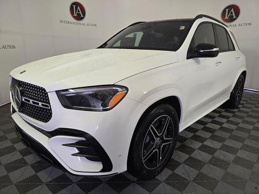 Polar White 2025 Mercedes-Benz GLE 450 4MATIC