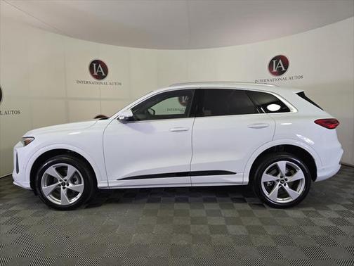 2025 Audi Q5 Premium Plus