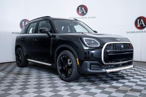 Midnight Black II Metallic 2027 MINI Countryman Cooper S ALL4