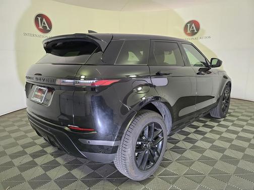 2025 Land Rover Range Rover Evoque Core S