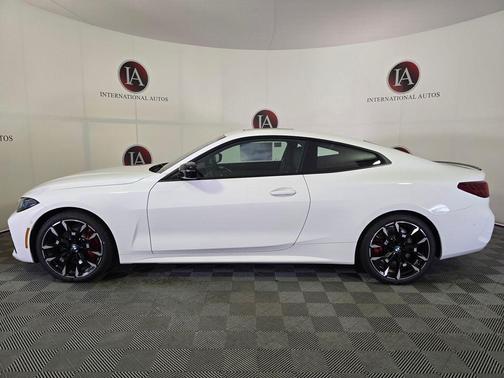 Alpine White 2026 BMW 430 i xDrive