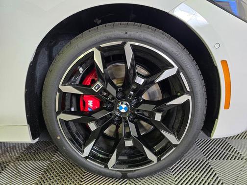 Alpine White 2026 BMW 430 i xDrive