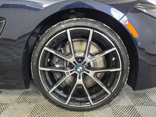 Carbon Black Metallic 2026 BMW 840 i xDrive