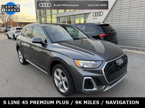 2022 Audi Q5 45 S line Premium Plus