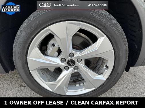 2022 Audi Q5 45 S line Premium Plus