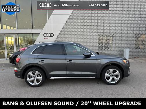 2022 Audi Q5 45 S line Premium Plus