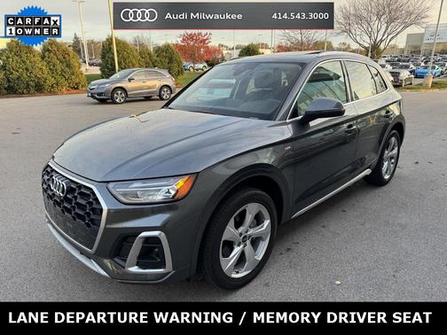 2022 Audi Q5 45 S line Premium Plus