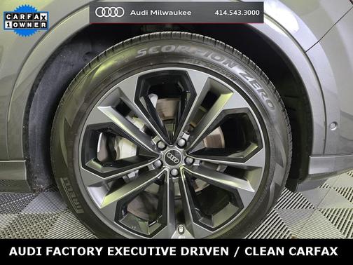 2025 Audi Q7 55 Prestige