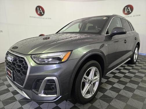 2022 Audi Q5 e 55 S line Premium Plus
