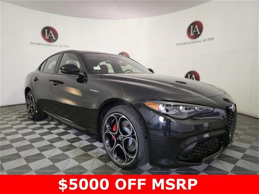 2025 Alfa Romeo Giulia AWD