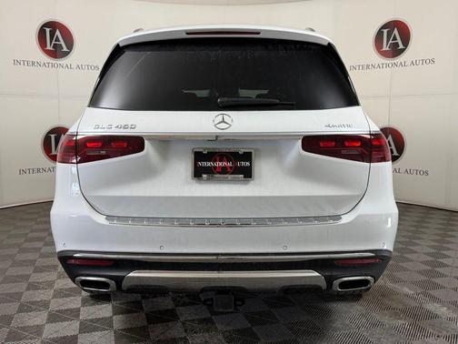 Moonlight White Metallic 2026 Mercedes-Benz GLS 450 4MATIC