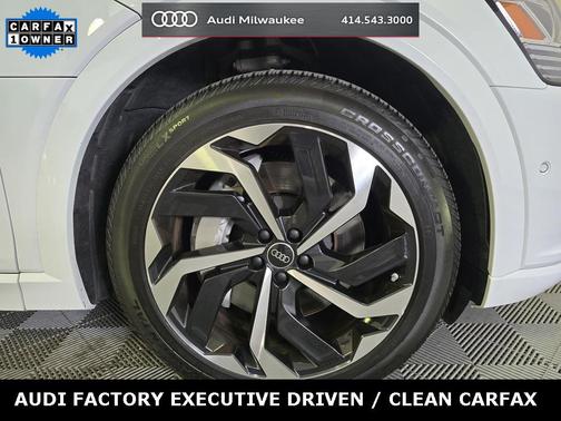 2024 Audi Q8 e-tron Premium Plus