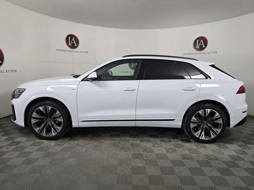 2026 Audi Q8 55 Premium Plus