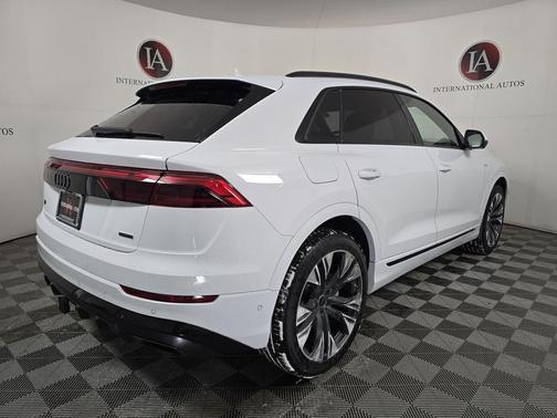 2026 Audi Q8 55 Premium Plus