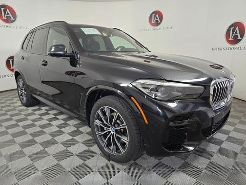 Black Sapphire Metallic 2022 BMW X5 xDrive40i