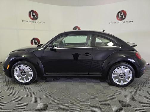2019 Volkswagen Beetle 2.0T SE