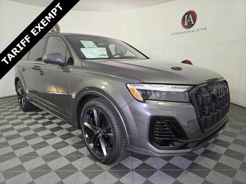 2025 Audi Q7 55 Prestige