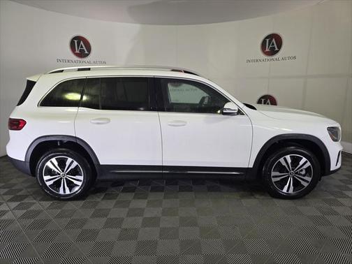 2025 Mercedes-Benz GLB 250 4MATIC
