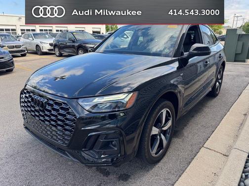 Mythos Black Metallic 2023 Audi Q5 45 S line Premium Plus