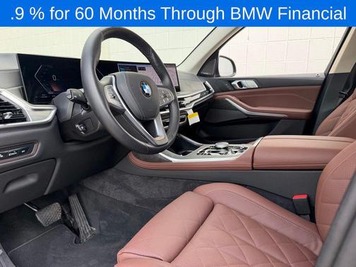 Black Sapphire Metallic 2026 BMW X7 xDrive40i