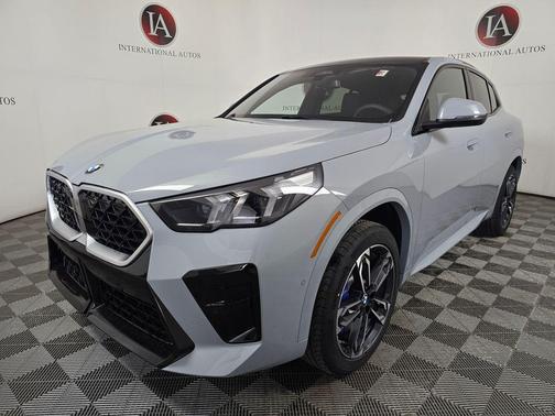 Brooklyn Grey Metallic 2026 BMW X2 xDrive28i