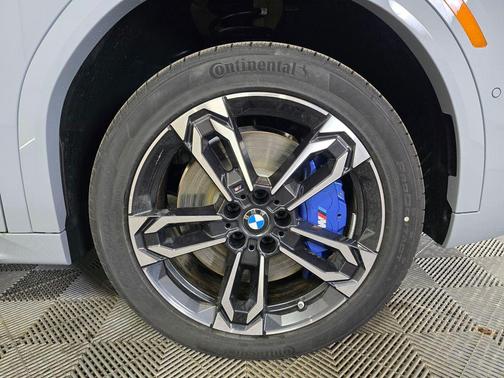Brooklyn Grey Metallic 2026 BMW X2 xDrive28i