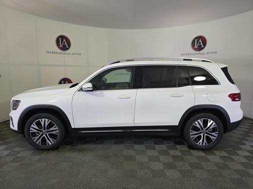 2025 Mercedes-Benz GLB 250 4MATIC