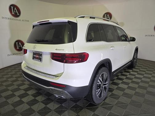 2025 Mercedes-Benz GLB 250 4MATIC