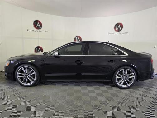 2017 Audi S8 4.0T Plus