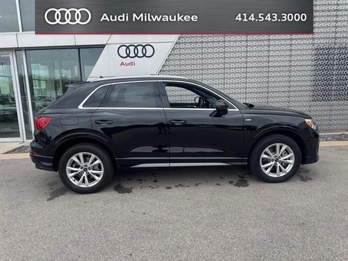 Mythos Black Metallic 2025 Audi Q3 45 S line Premium Plus
