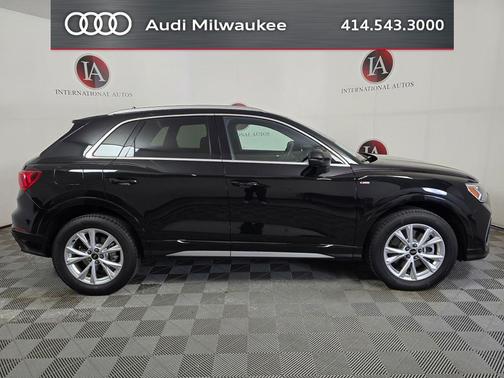 Mythos Black Metallic 2025 Audi Q3 45 S line Premium Plus