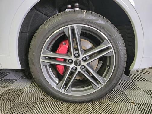 2025 Audi Q5 55 S line Premium Plus