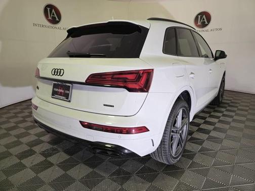 2025 Audi Q5 55 S line Premium Plus