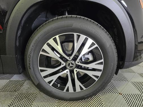 2025 Mercedes-Benz GLB 250 4MATIC