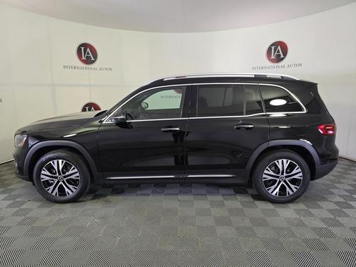 2025 Mercedes-Benz GLB 250 4MATIC