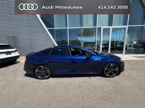 Navarra Blue Metallic 2021 Audi S5 Premium Plus TFSI quattro Tiptronic