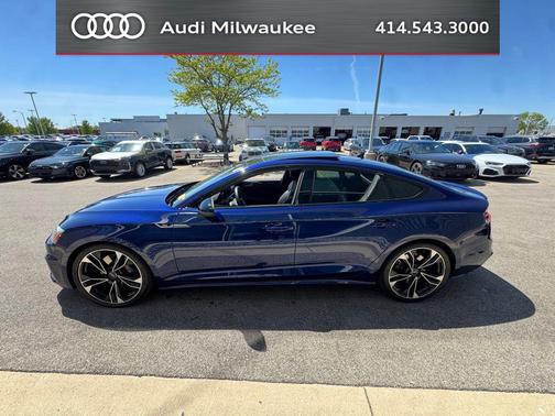 Navarra Blue Metallic 2021 Audi S5 Premium Plus TFSI quattro Tiptronic