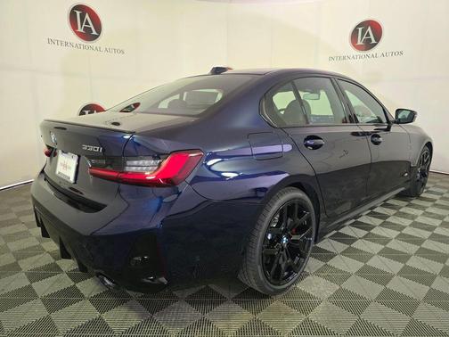 2026 BMW 330 xDrive NA