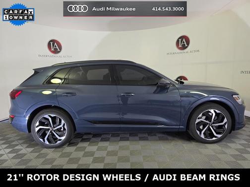 2024 Audi Q8 e-tron Premium Plus