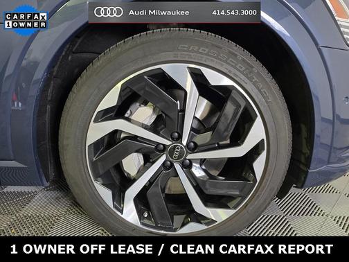 2024 Audi Q8 e-tron Premium Plus