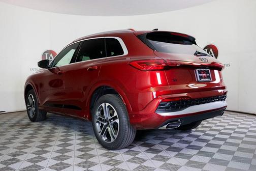 2025 Audi Q5 Premium Plus TFSI quattro S tronic