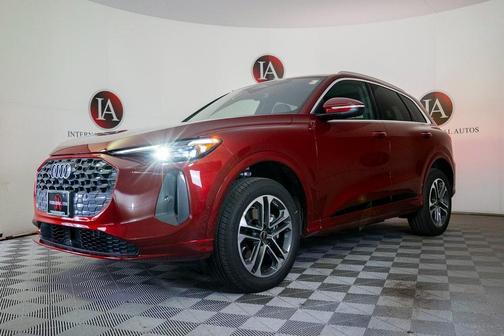 2025 Audi Q5 Premium Plus TFSI quattro S tronic